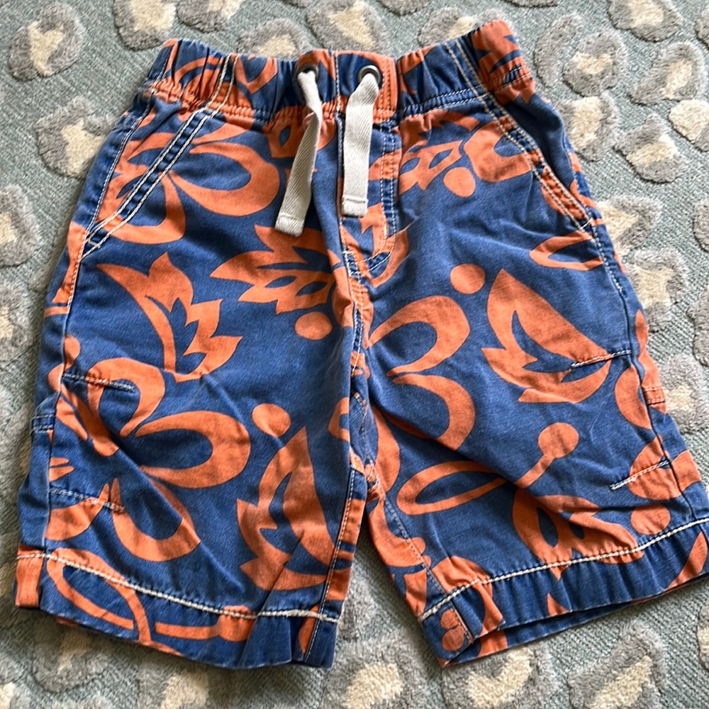 Mini Boden size 3 cotton canvas floral Hawaiian shorts drawstring waist.